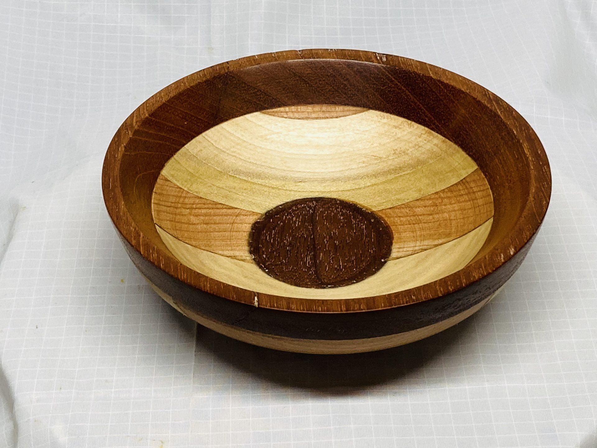 Three layet segmented bowl