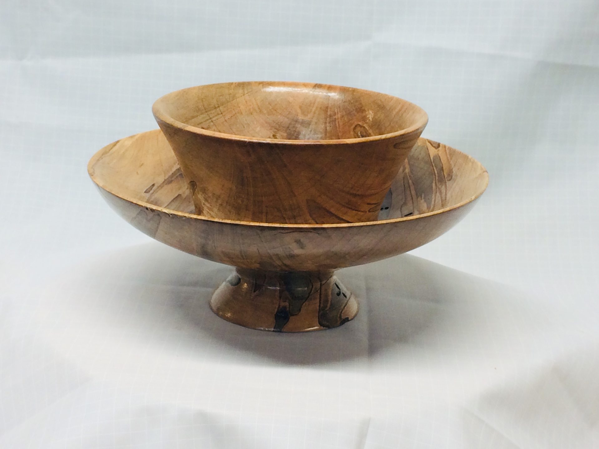 Tiered ambrosia maple